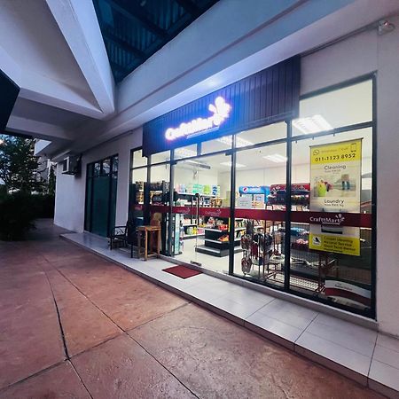 Reizz Residence By Elysium Kuala Lumpur Exterior photo