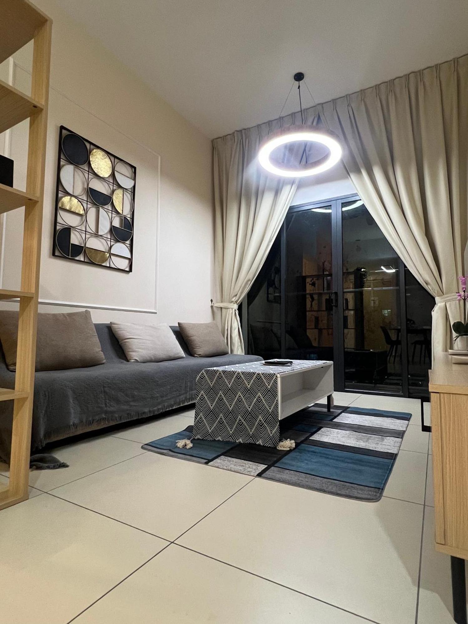 Reizz Residence By Elysium Kuala Lumpur Exterior photo