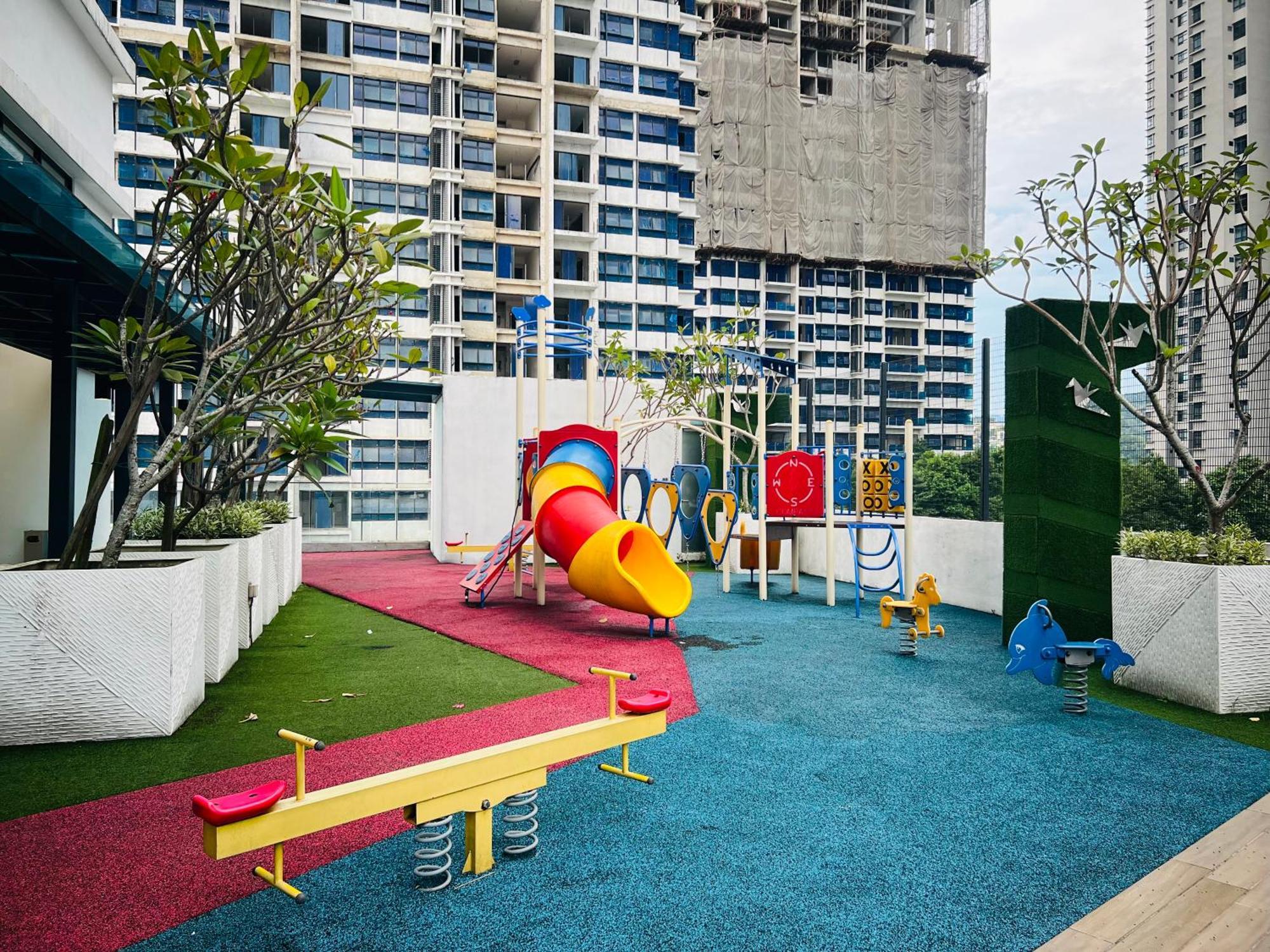 Reizz Residence By Elysium Kuala Lumpur Exterior photo