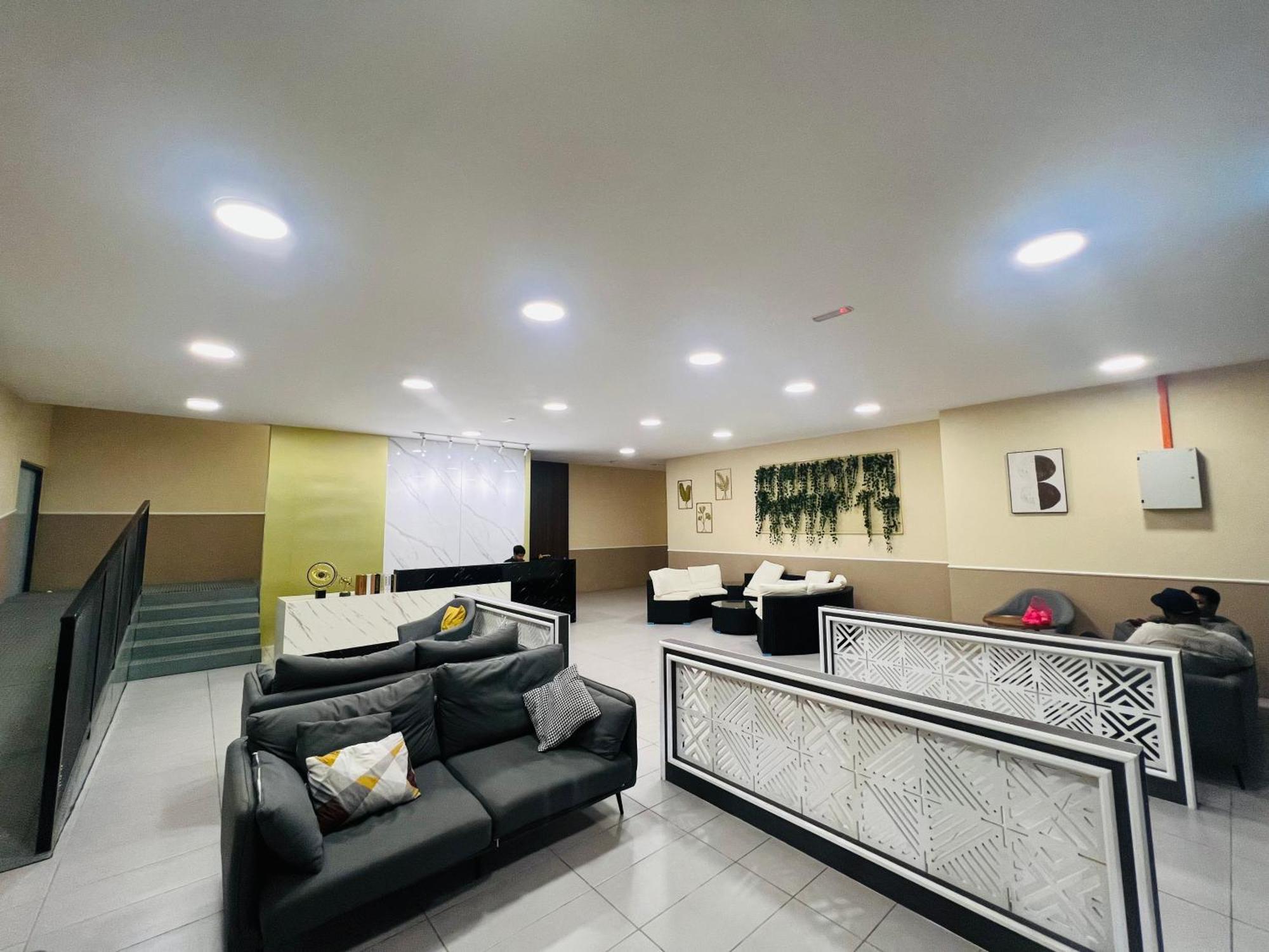 Reizz Residence By Elysium Kuala Lumpur Exterior photo