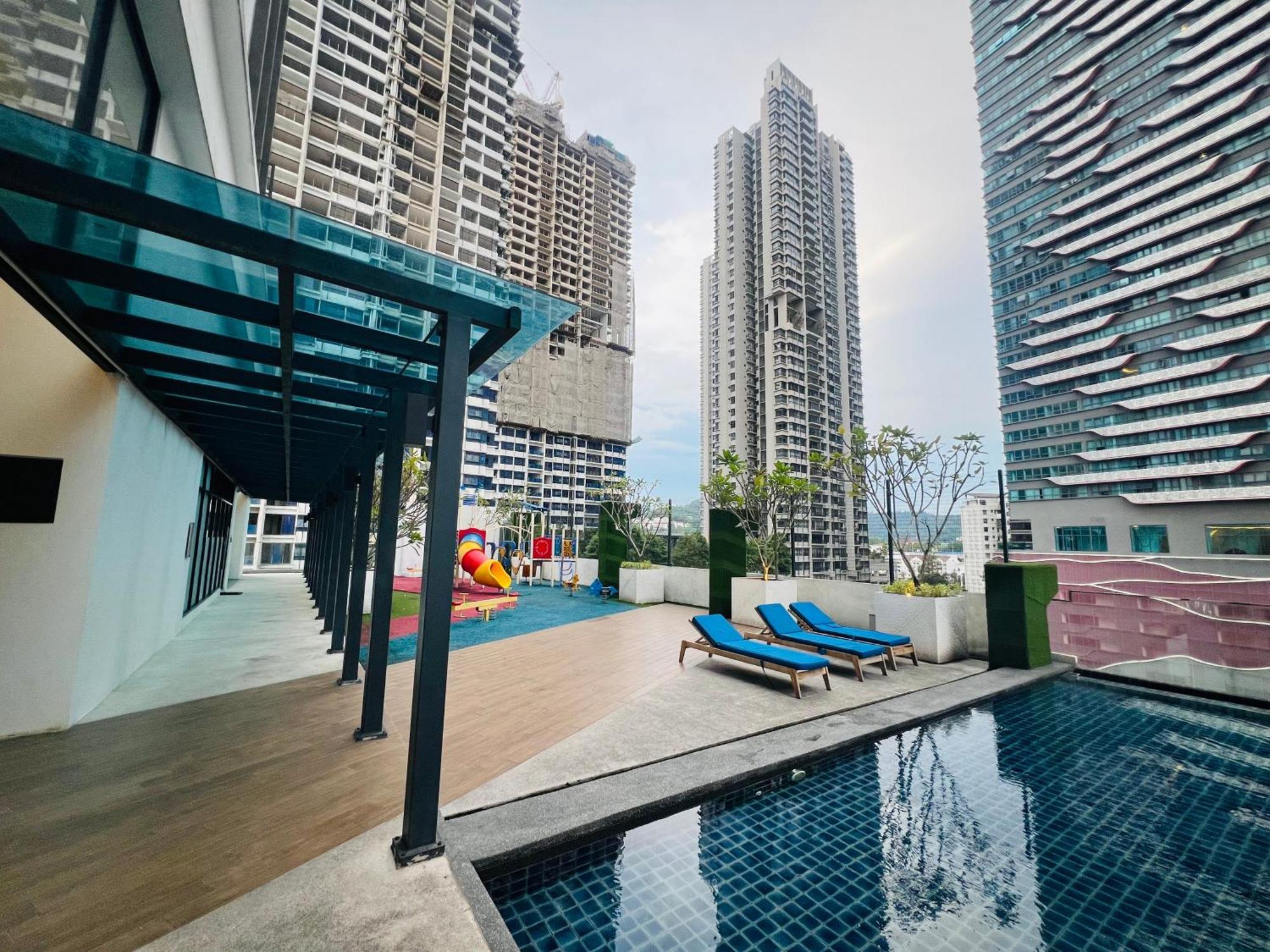 Reizz Residence By Elysium Kuala Lumpur Exterior photo