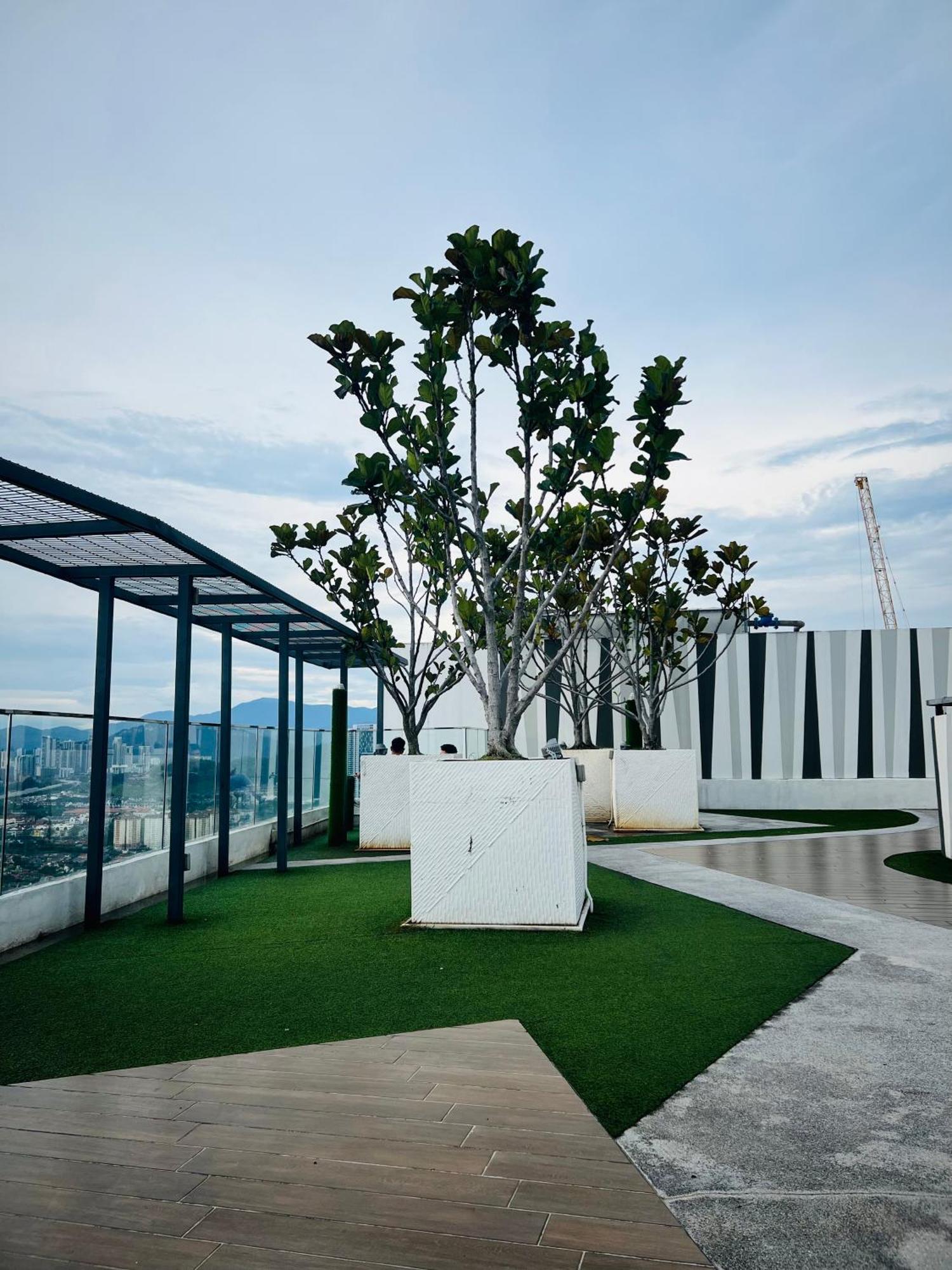 Reizz Residence By Elysium Kuala Lumpur Exterior photo