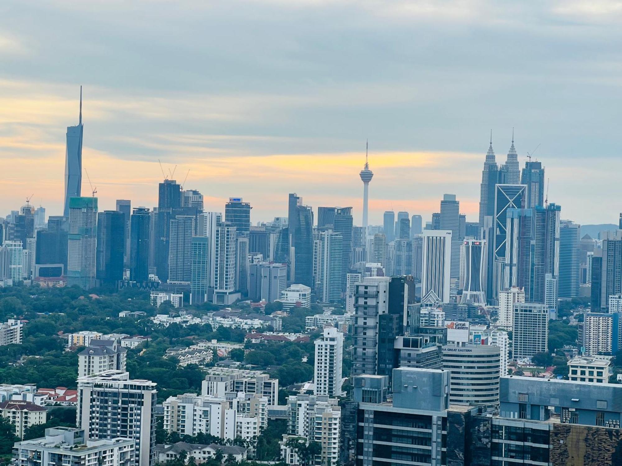 Reizz Residence By Elysium Kuala Lumpur Exterior photo